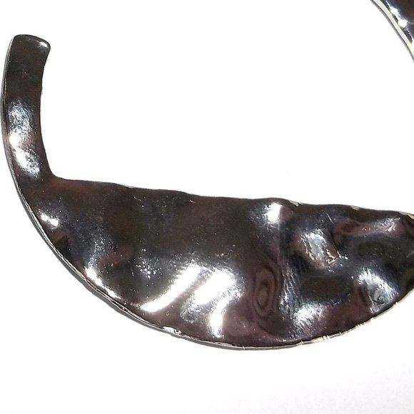 Oversized Hoop Earring Dark Silver Hammered Metal Costume Jewelry Set Post C214 - Picture 3 of 4